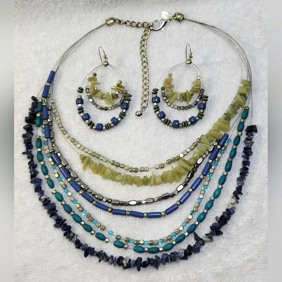 CHICO'S Blue and Green Beaded Wire Necklace and Dangle Earrings Set / Pierced - Picture 3 of 5